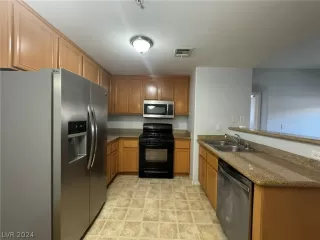 Photo #6: 2591616 Listing 