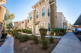 Photo #1: 2591631 Listing 