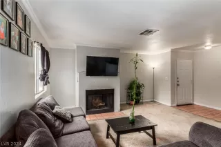 Photo #4: 2591636 Listing 