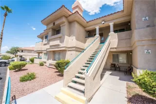 Photo #1: 2591643 Listing 