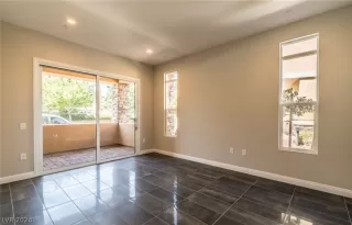 Photo #5: 2591650 Listing 