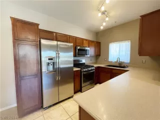 Photo #6: 2591675 Listing 