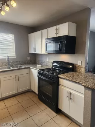 Photo #6: 2591682 Listing 