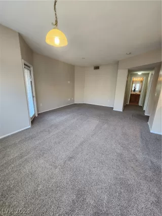 Photo #4: 2591701 Listing 