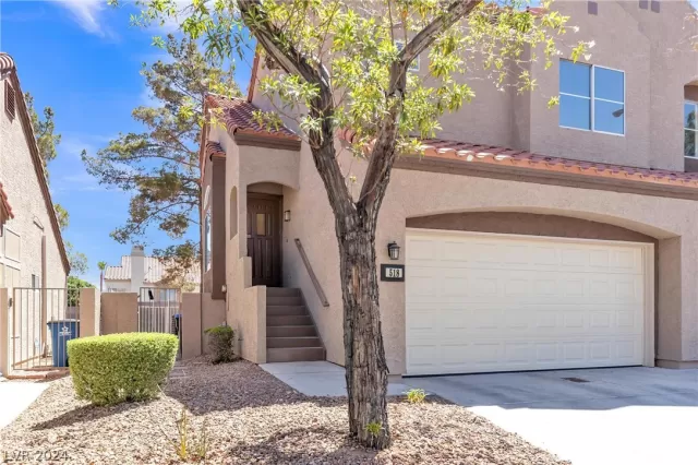 MLS: 2591721 Condo For Sale