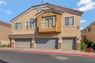 Photo #1: 2591738 Listing 