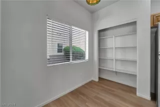 Photo #6: 2591738 Listing 