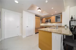 Photo #1: 2591789 Listing