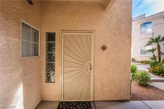 Photo #4: 2591806 Listing 