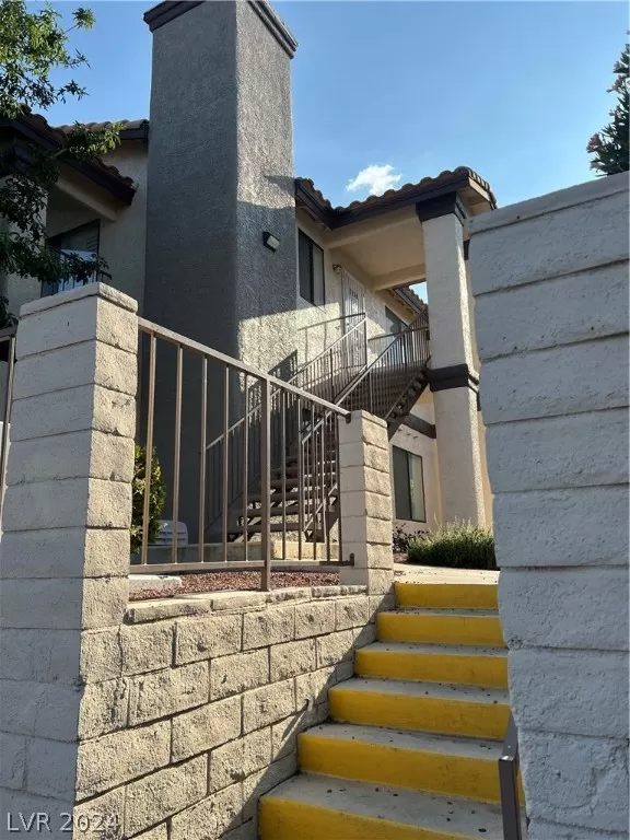 MLS: 2591835 Condo For Sale