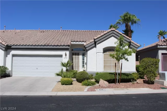 MLS: 2591880 Condo For Sale