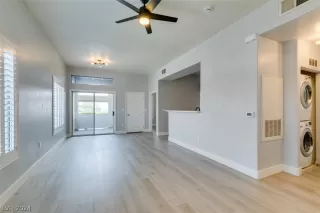 Photo #5: 2591919 Listing