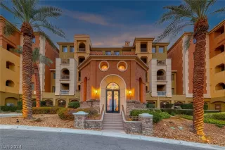 Photo #2: 2591930 Listing 