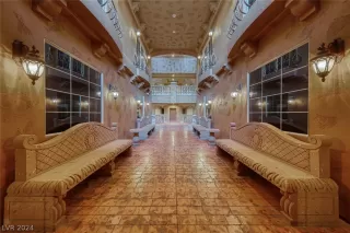 Photo #6: 2591930 Listing 