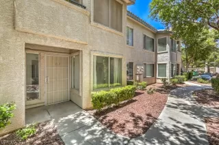 Photo #5: 2591933 Listing 