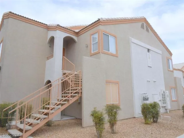 MLS: 2591940 Condo For Sale