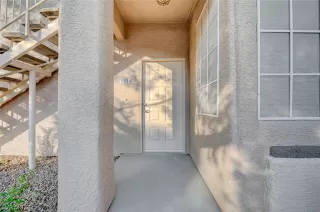 Photo #2: 2591949 Listing 