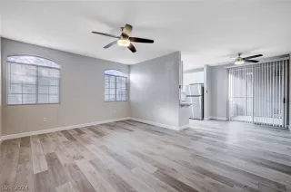 Photo #3: 2591949 Listing 