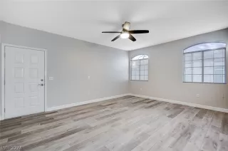 Photo #6: 2591949 Listing 