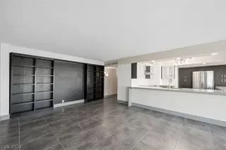 Photo #4: 2592045 Listing 