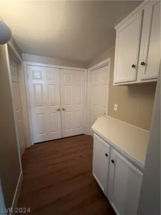 Photo #5: 2592055 Listing