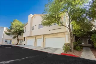 Photo #2: 2592057 Listing 