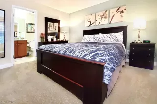 Photo #5: 2592095 Listing