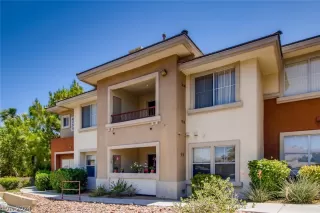 Photo #3: 2592130 Listing 