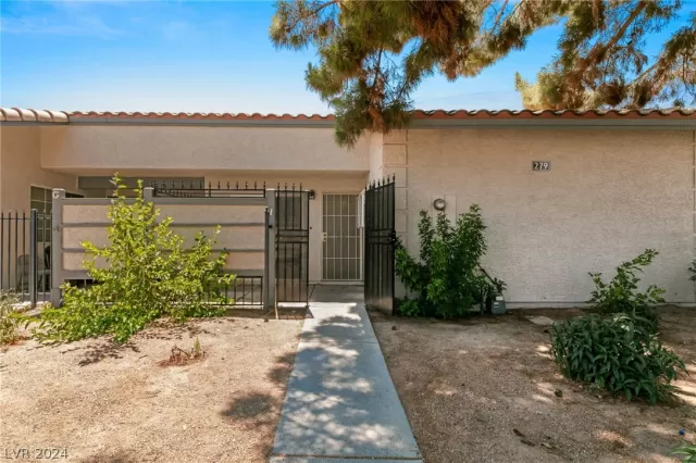 MLS: 2592157 Condo For Sale