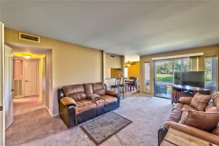 Photo #2: 2592170 Listing 