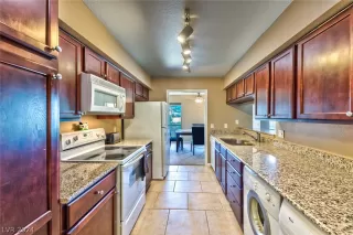 Photo #4: 2592170 Listing 