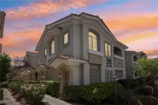 Photo #2: 2592195 Listing 