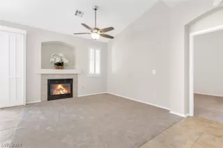 Photo #4: 2592230 Listing 