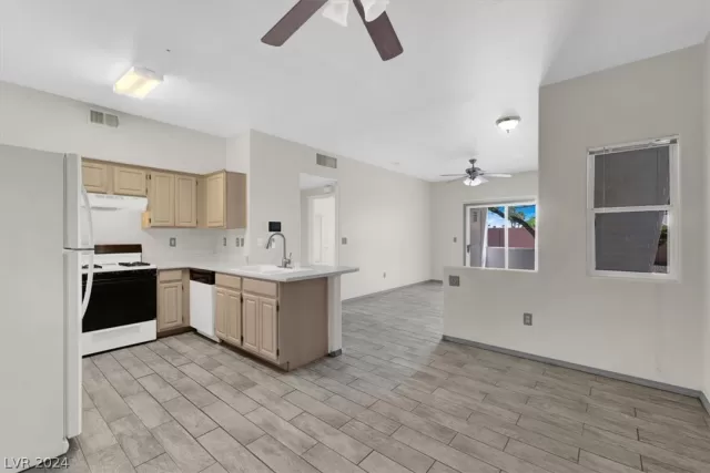 MLS: 2592234 Condo For Sale