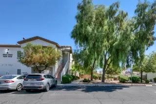 Photo #3: 2592234 Listing