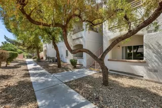 Photo #4: 2592234 Listing