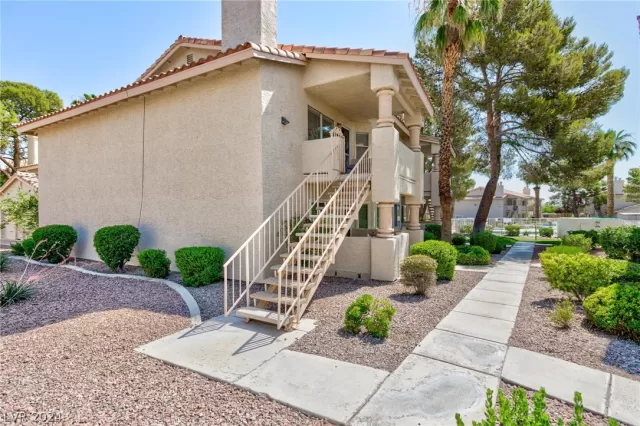 MLS: 2592246 Condo For Sale