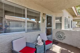 Photo #2: 2592246 Listing