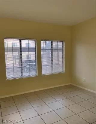 Photo #3: 2592260 Listing 