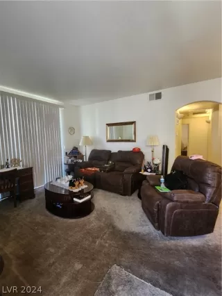 Photo #1: 2592272 Listing