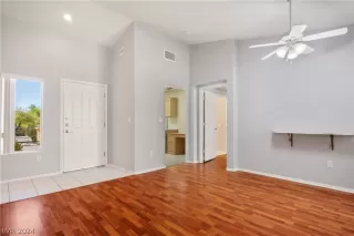 Photo #4: 2592282 Listing 