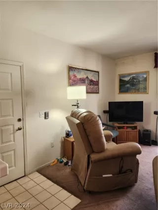 Photo #1: 2592283 Listing