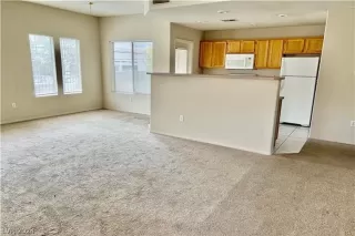 Photo #2: 2592311 Listing