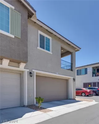 Photo #3: 2592333 Listing 