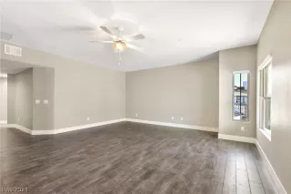 Photo #4: 2592336 Listing 