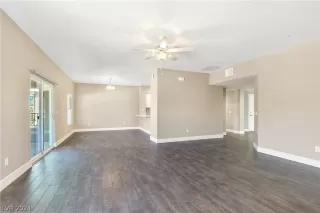 Photo #5: 2592336 Listing 