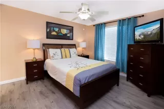 Photo #3: 2592363 Listing