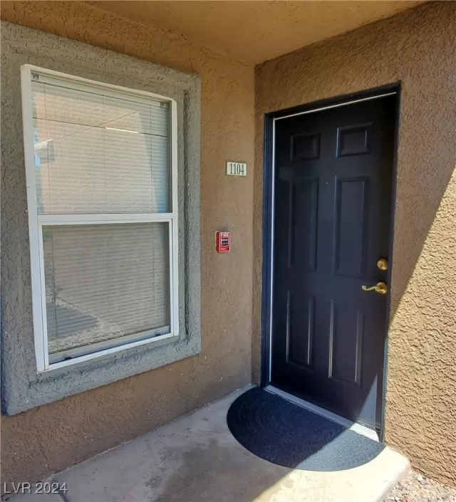 MLS: 2592377 Condo For Sale