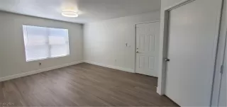 Photo #3: 2592377 Listing 