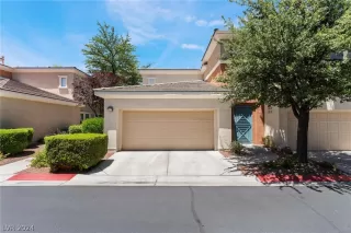 Photo #1: 2592420 Listing